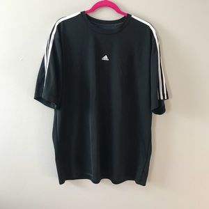 Black adidas T-shirt. Size XL.